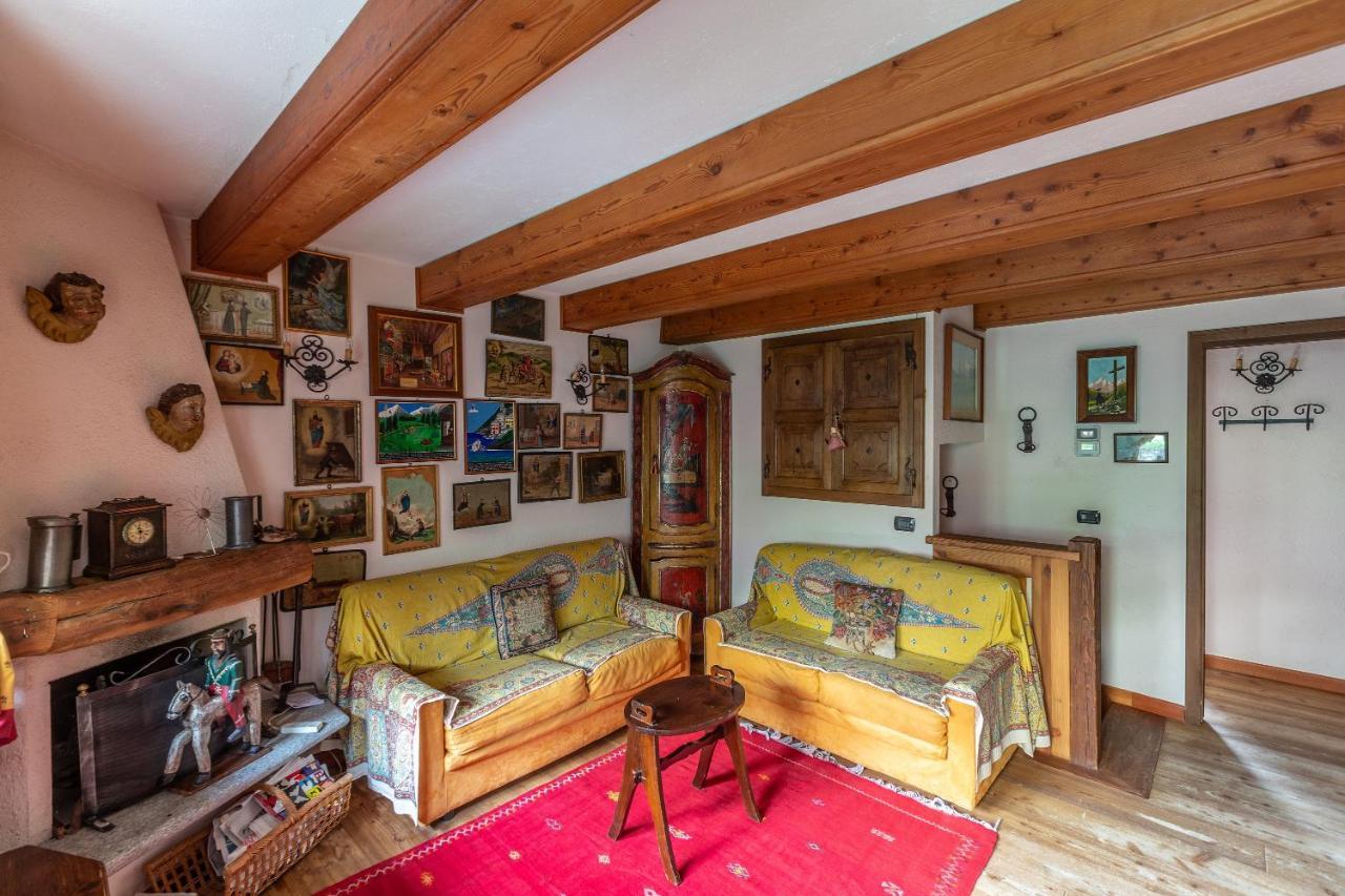 Apartment Joivy Big Flat For 6 With Backyard And Parking In Courmayeur