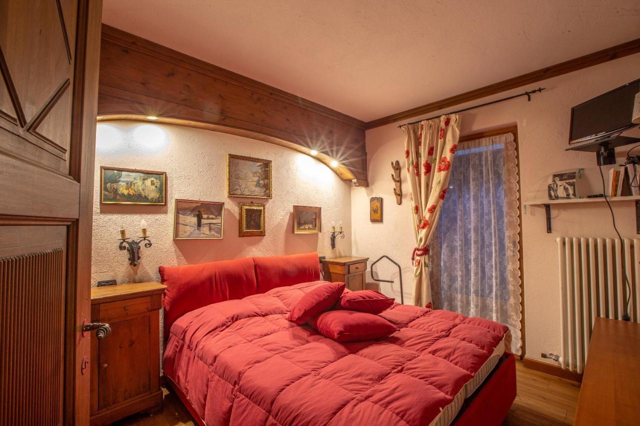 Joivy Big Flat For 6 With Backyard And Parking In Apartment Courmayeur