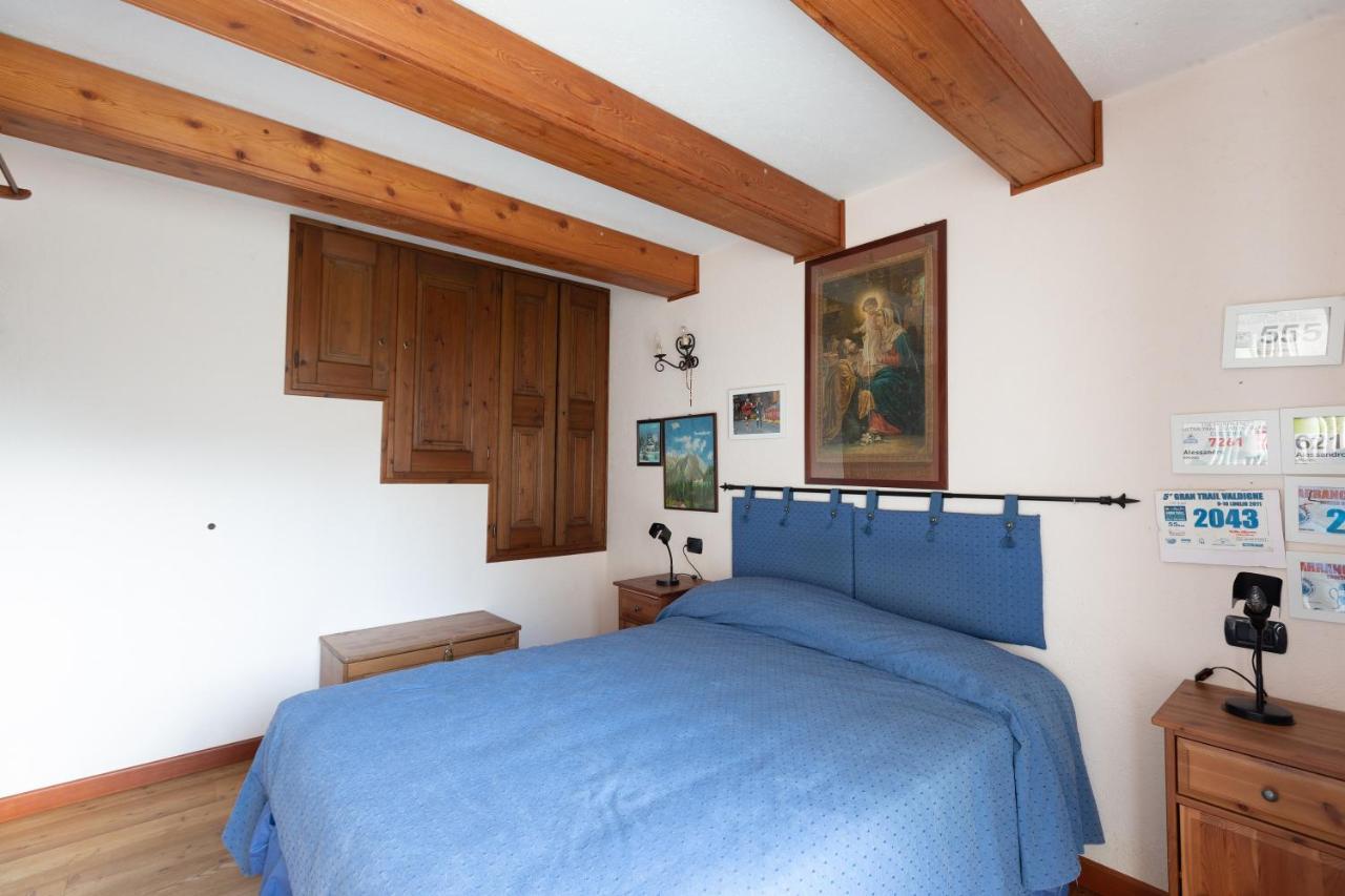 Apartment Joivy Big Flat For 6 With Backyard And Parking In